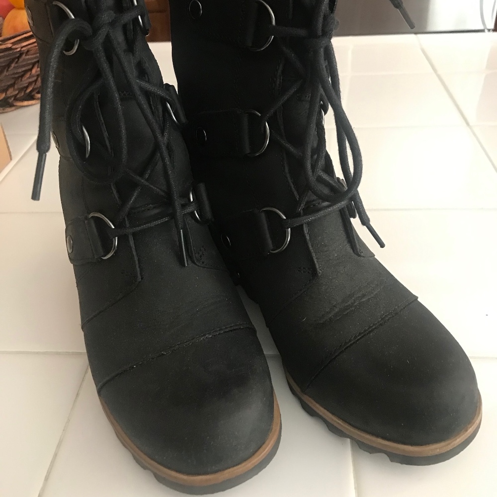 Sorel Joan of Arctic Wedge Mid